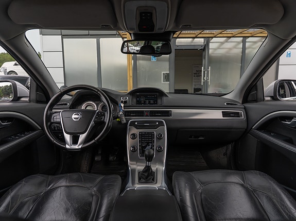 Volvo V70 26 of 30