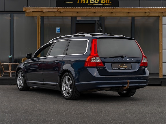 Volvo V70 9 of 30