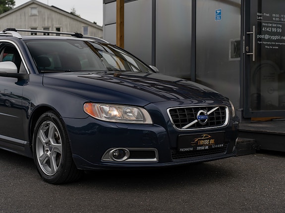 Volvo V70 6 of 30