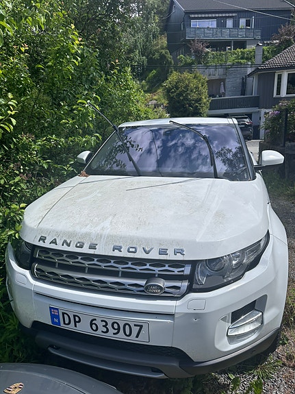 Land Rover Range Rover 2 of 5