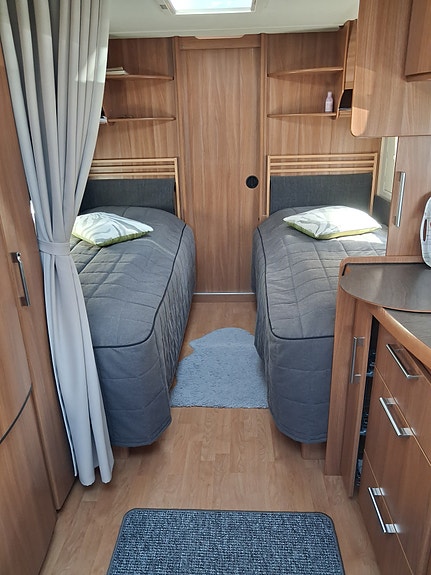 KABE Royal 720 TDL KS med spikertelt 15 of 15