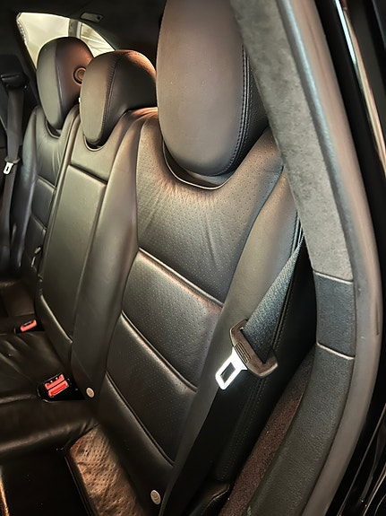 Porsche Cayenne 11 of 16