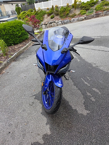 Yamaha YZF-R 125 4 of 5
