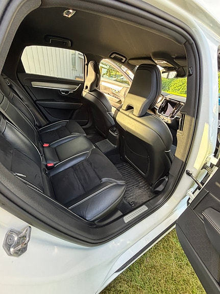 Volvo S90 20 of 25