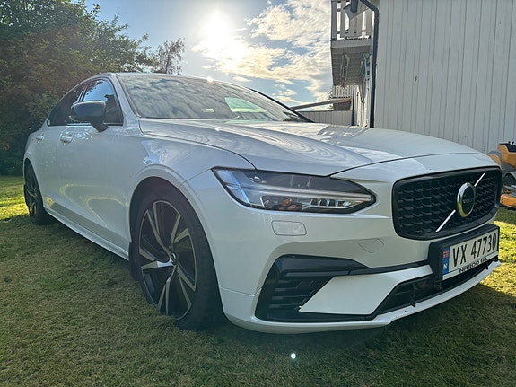 Volvo S90 4 of 25