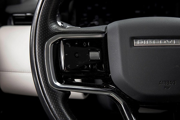 Land Rover Discovery Sport 14 of 30