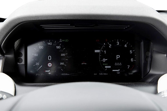 Land Rover Discovery Sport 16 of 30