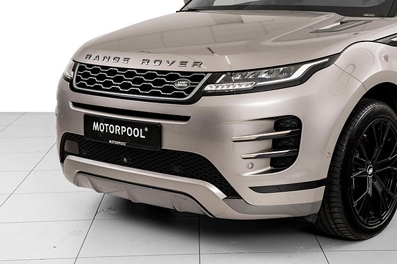 Land Rover Range Rover Evoque 27 of 30