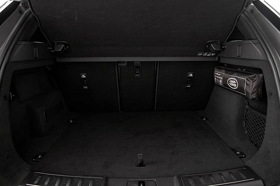 Land Rover Range Rover Evoque 23 of 30