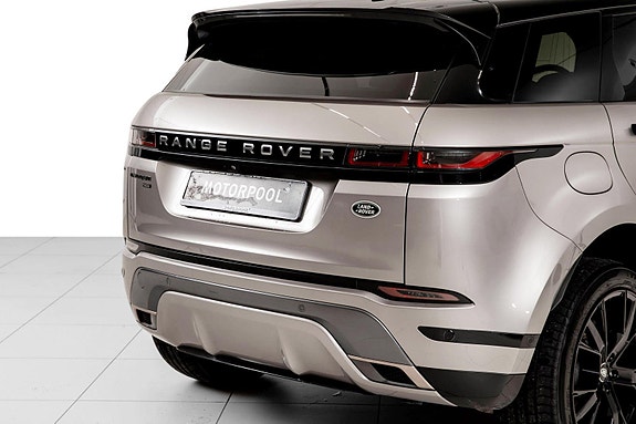 Land Rover Range Rover Evoque 28 of 30