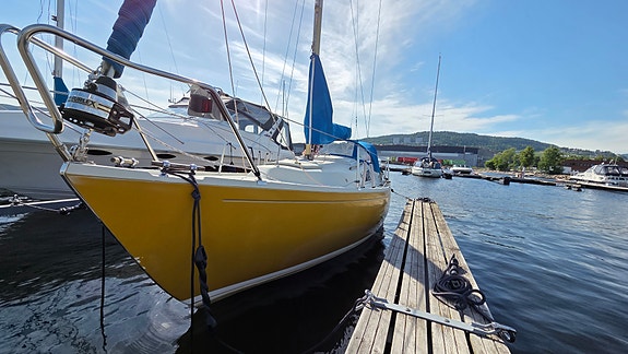 Hallberg Rassy Misil II 2 of 5