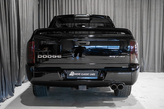 Dodge RAM 1500 5 of 5