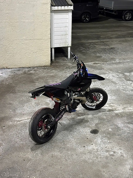 Husqvarna TE 125 3 of 4