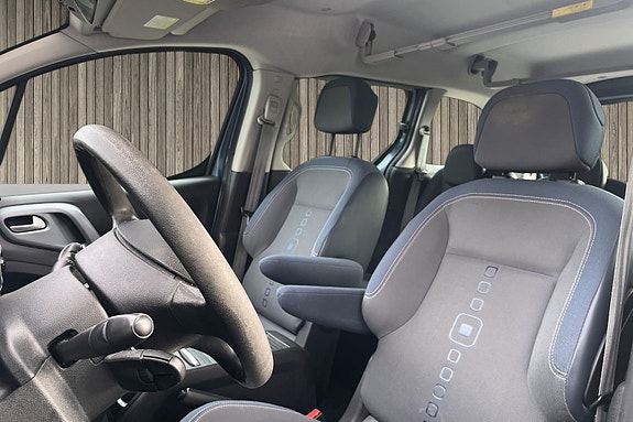 Citroen Berlingo 8 of 30