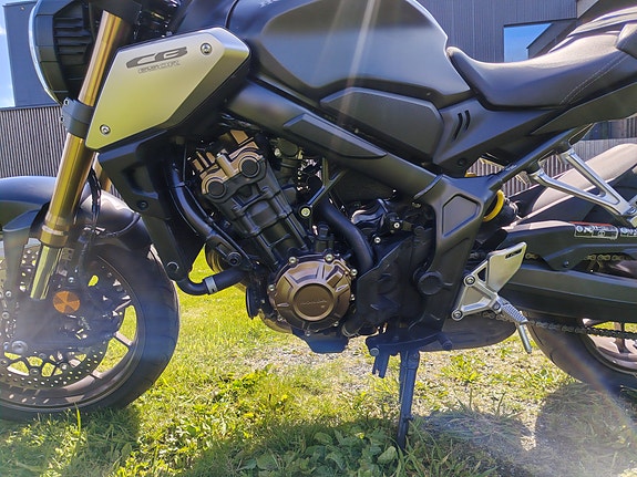 Honda CB 650 R 8 of 14