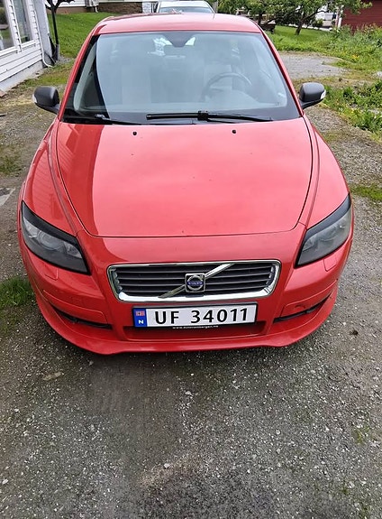 Volvo C30 2 of 5