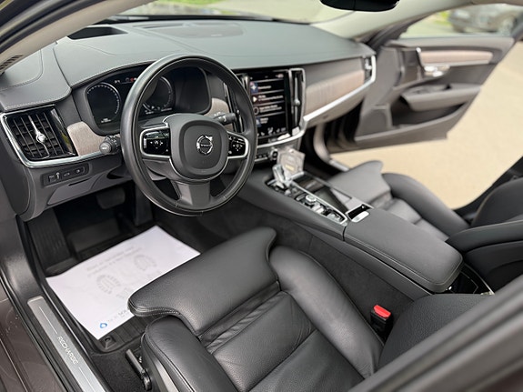 Volvo V90 9 of 16