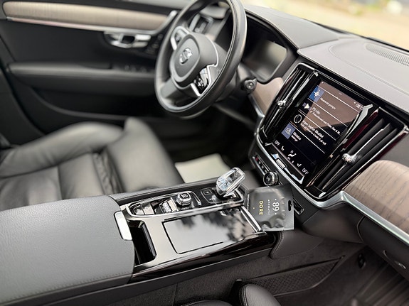 Volvo V90 14 of 16