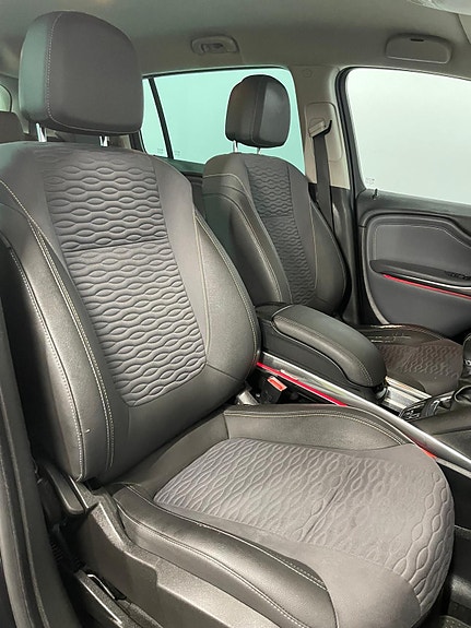 Opel Zafira Tourer 15 of 30