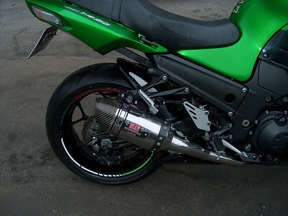 Kawasaki ZZR 1400 4 of 5