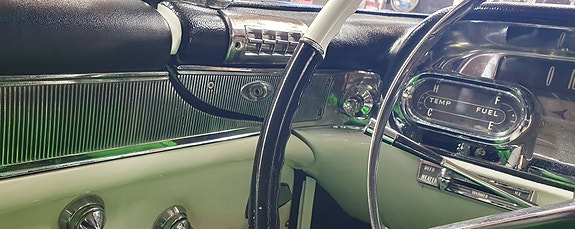 Cadillac Coupé DeVille 23 of 23