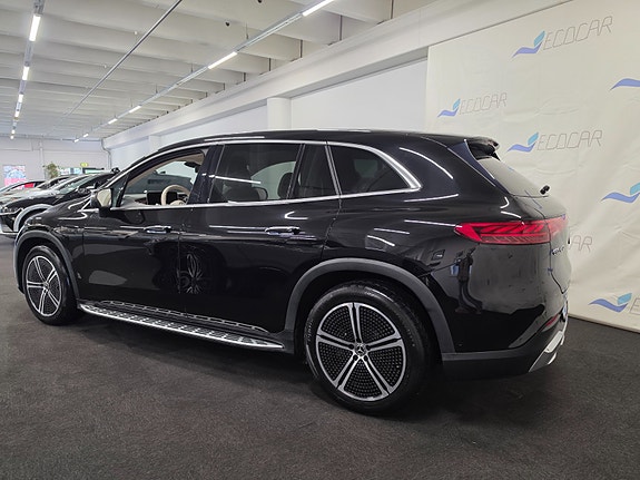Mercedes-Benz EQS SUV 5 of 5