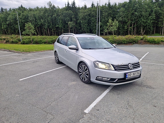 Volkswagen Passat 3 of 5