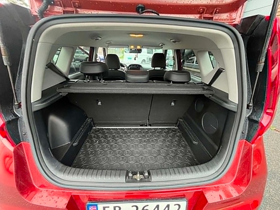 Kia e-Soul 4 of 5