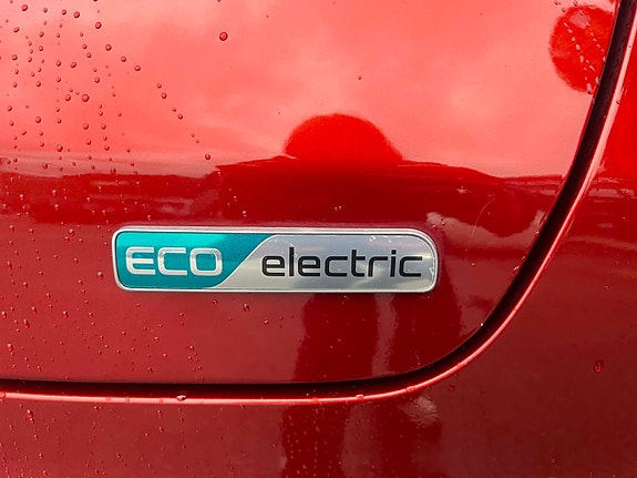 Kia e-Soul 3 of 5