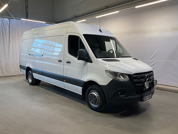 Mercedes-Benz Sprinter 516 3 of 5