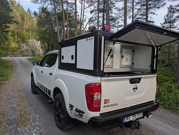 Nissan Navara 2 of 5