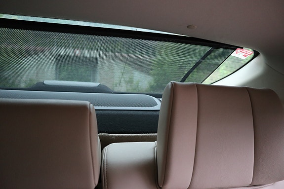 Toyota Camry 29 of 30