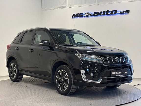 Suzuki Vitara 2 of 24