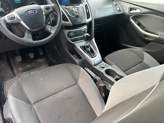 Ford Focus 11 of 13