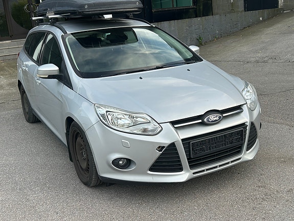 Ford Focus 10 of 13