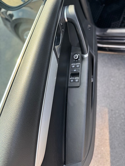Volkswagen Passat 16 of 22