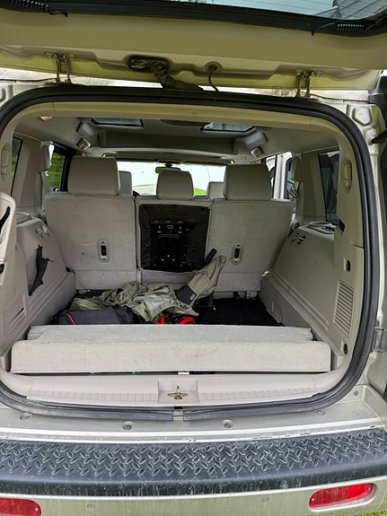Jeep Commander 8 of 8