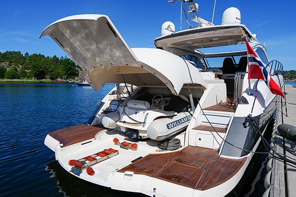 Windy Balios 53. VP D6 IPS-600 x 3. Skipsreg. Eneste i Europa. Innbytte Khamsin 25 of 30