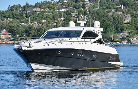 Windy Balios 53. VP D6 IPS-600 x 3. Skipsreg. Eneste i Europa. Innbytte Khamsin 16 of 30