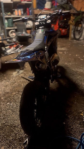 Husqvarna SM 125 3 of 5