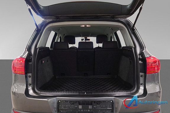 Volkswagen Tiguan 12 of 13