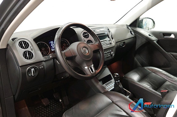 Volkswagen Tiguan 9 of 13