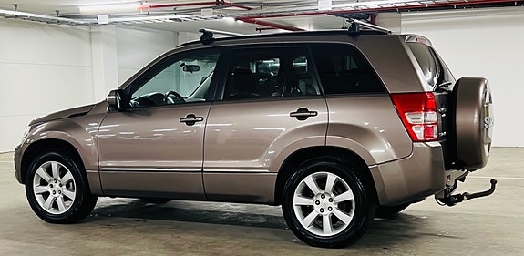 Suzuki Grand Vitara 11 of 27