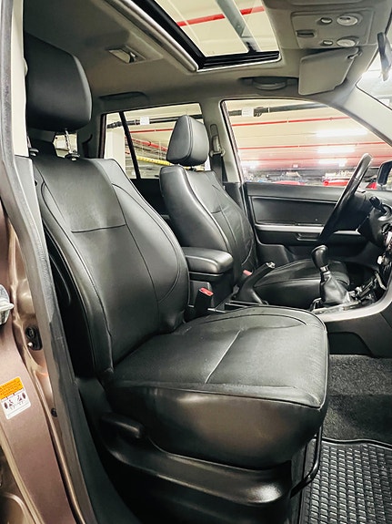 Suzuki Grand Vitara 19 of 27