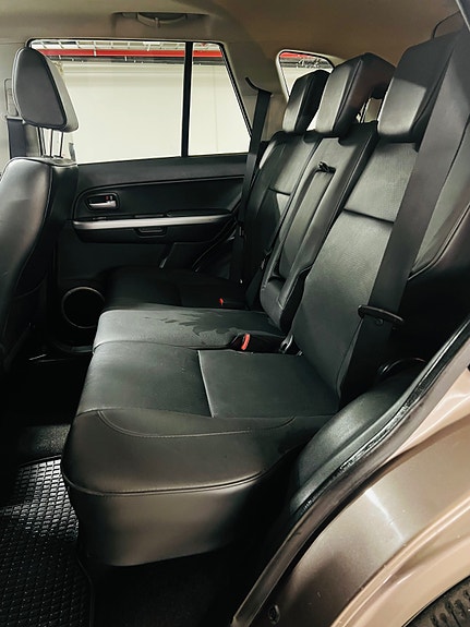 Suzuki Grand Vitara 16 of 27