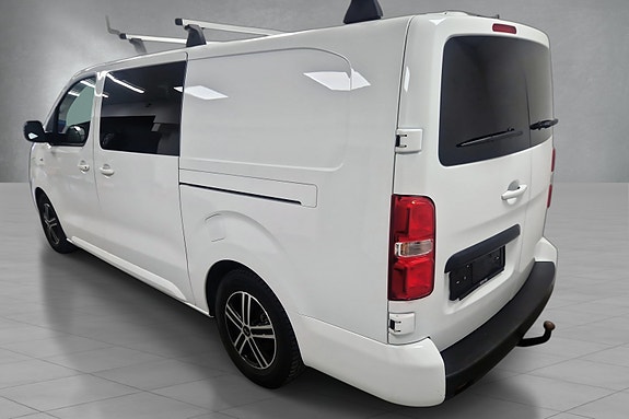 Opel Vivaro 5 of 5