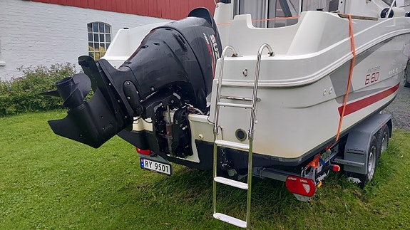Beneteau Antares 680, 22 fot, Suzuki 115 Hk 5 of 5