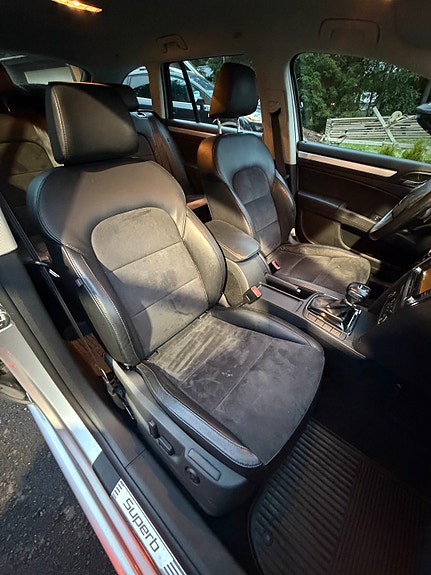 Skoda Superb 27 of 29