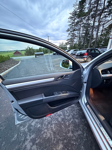 Skoda Superb 22 of 29