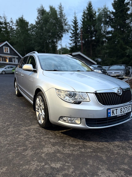 Skoda Superb 5 of 5